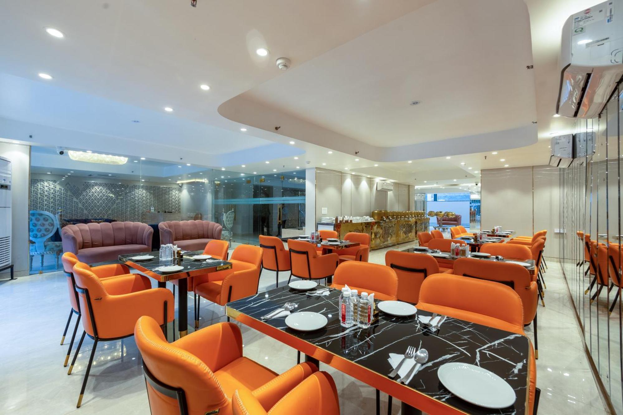 Hotel Ginger Palace Delhi Airport Neu-Delhi Exterior foto