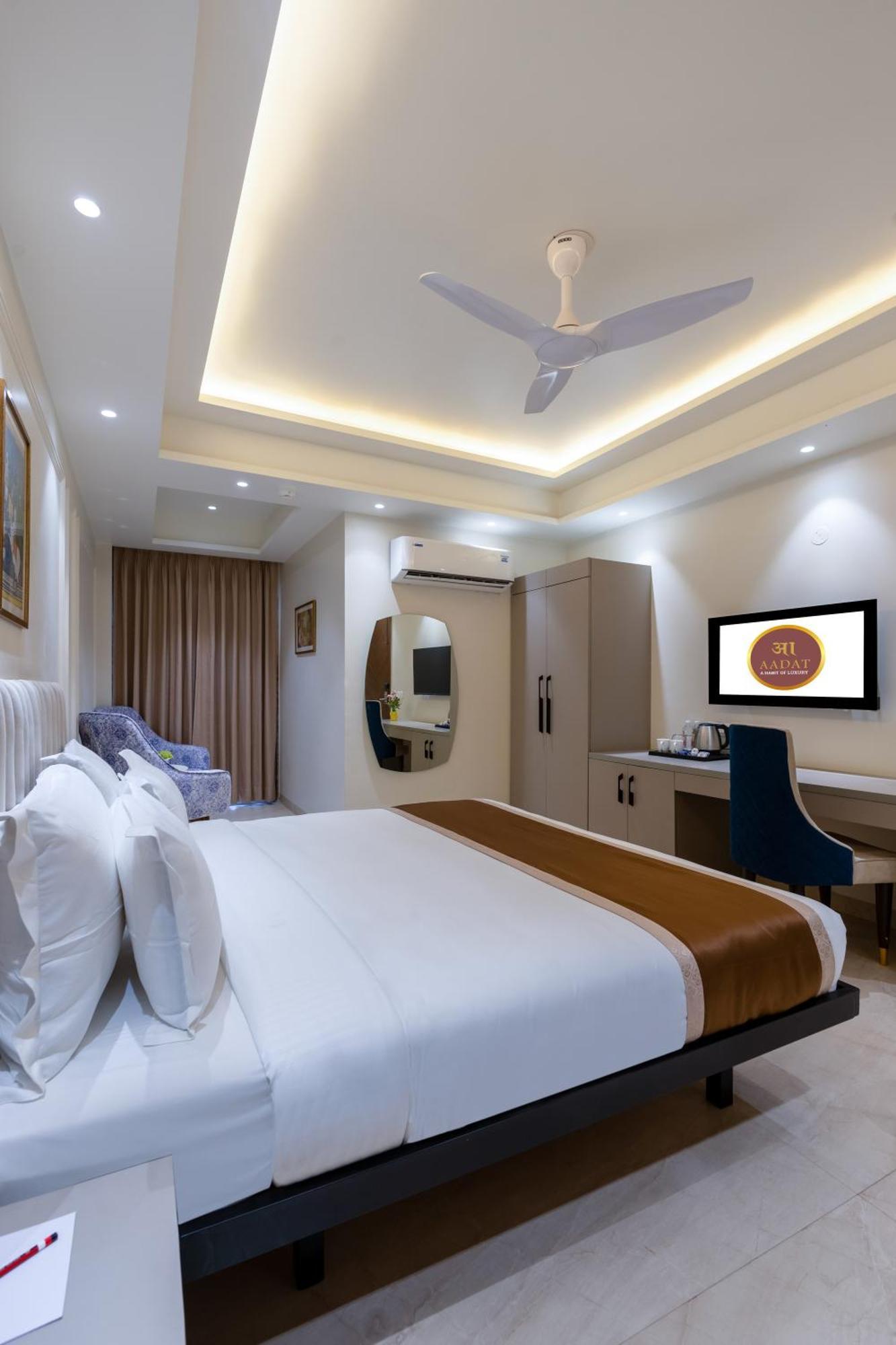 Hotel Ginger Palace Delhi Airport Neu-Delhi Exterior foto
